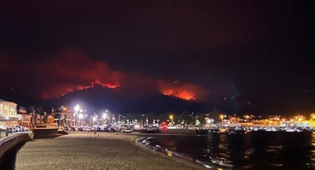 Los incendios en Galicia calcinan unas 4.500 hectáreas, pero evolucionan favorablemente