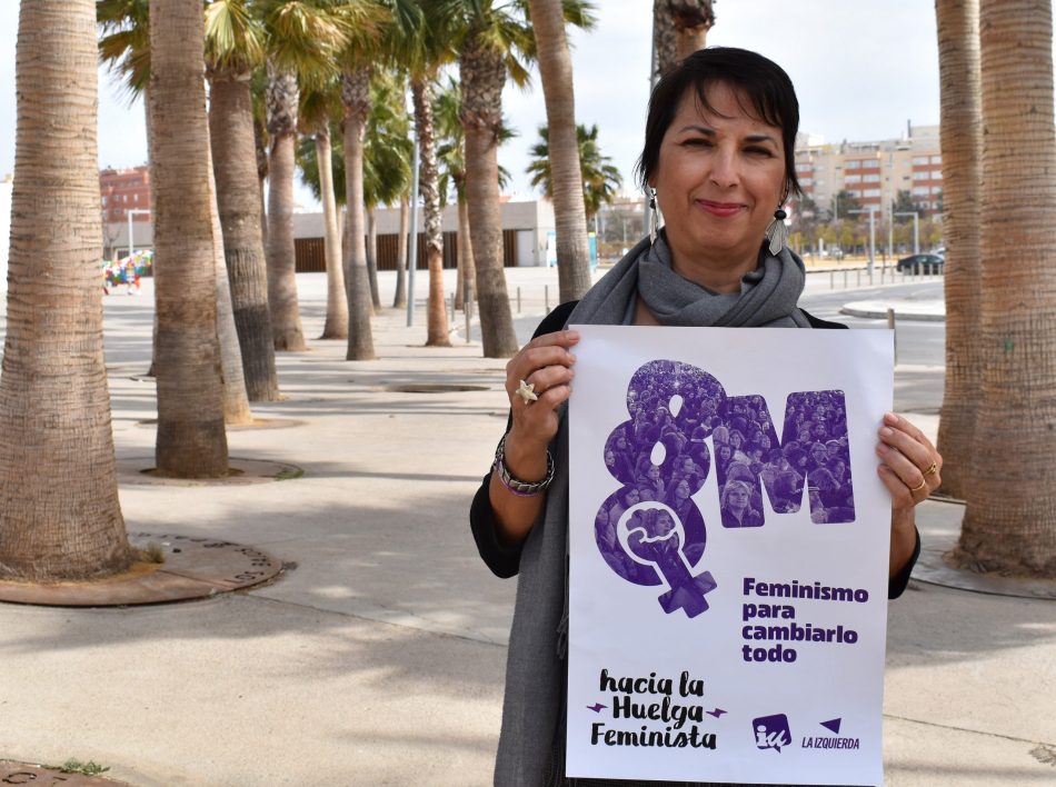 IU Roquetas presenta una moción contra la Trata de Mujeres y Niñas con fines de explotación sexual en su día internacional