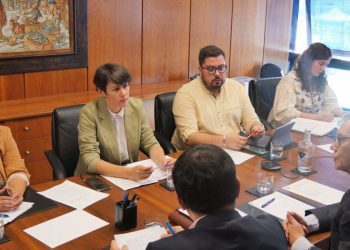 Ana Pontón propón unha fronte común para defender en Bruxelas a frota Pesqueira galega