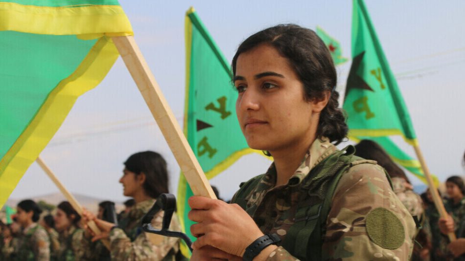 Comandante de las YPJ: «Estamos con las mujeres en Irán»