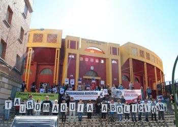 Organizan performance antitaurina en las Ferias de Guadalajara