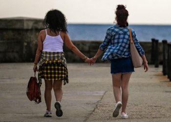 Cuba quiere ampliar derechos y la iglesia se opone