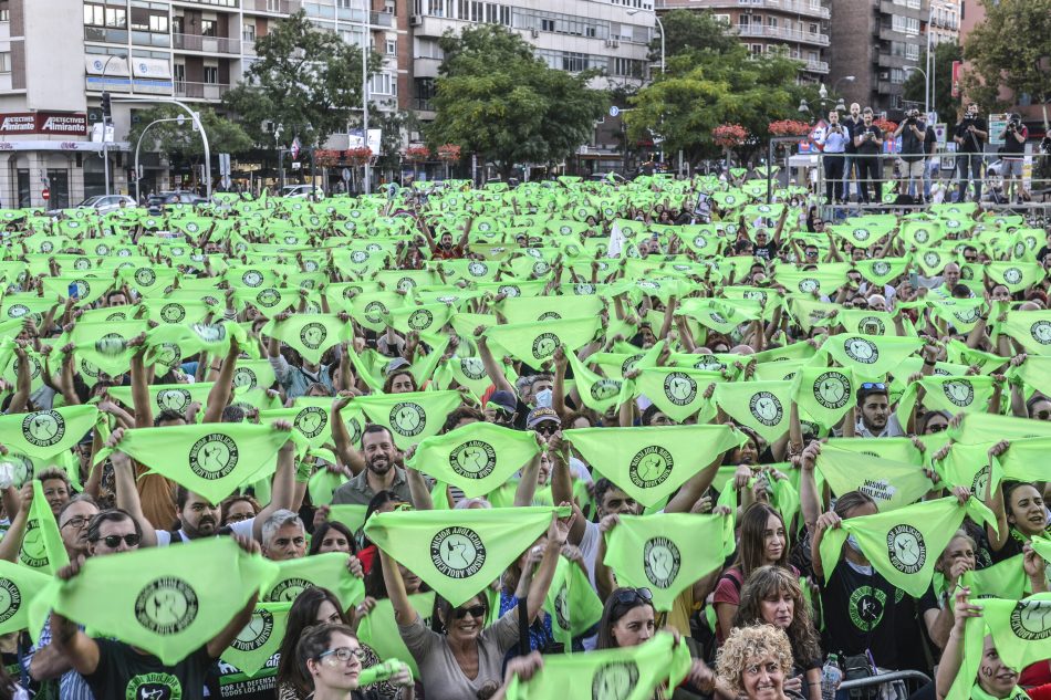 PACMA congrega cerca de 10.000 personas en su manifestación antitaurina en Las Ventas