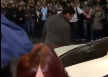 Detienen a persona armada que intentó atentar contra la vicepresidenta de Argentina