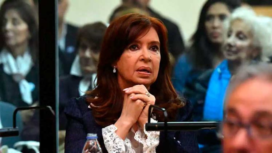 Comienza alegato de defensa de vicepresidenta argentina