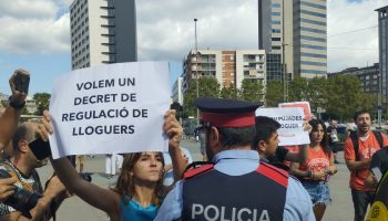 El Sindicato de Inquilinos inicia una campaña para exigir al gobierno que adopte medidas de contención de los precios