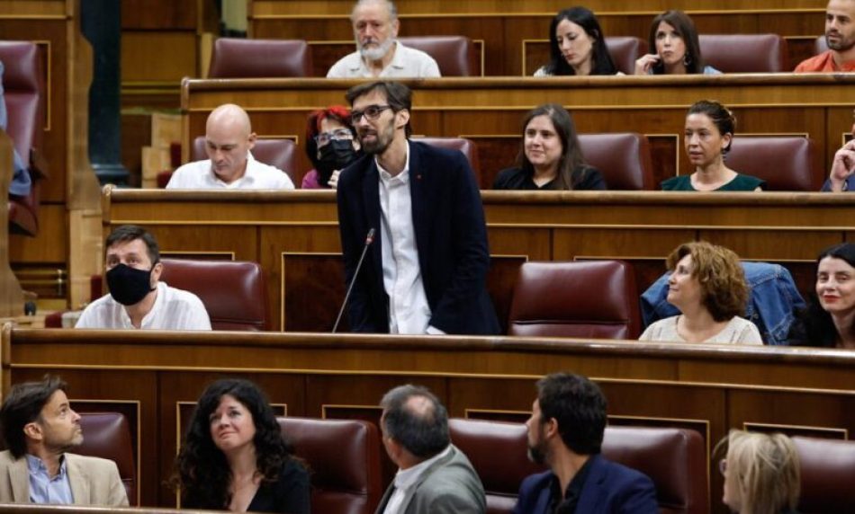 IU registra una pregunta en el Congreso para llevar el tren de cercanías a Pilas y su comarca