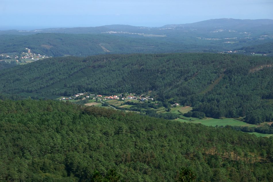 Polémico proyecto de EDP Renovables: el parque eólico Monte Agrelo y Muriño pone en riesgo algunos de los mejores paisajes del noroeste peninsular y la actividad económica sostenible del rural de la Costa da Morte