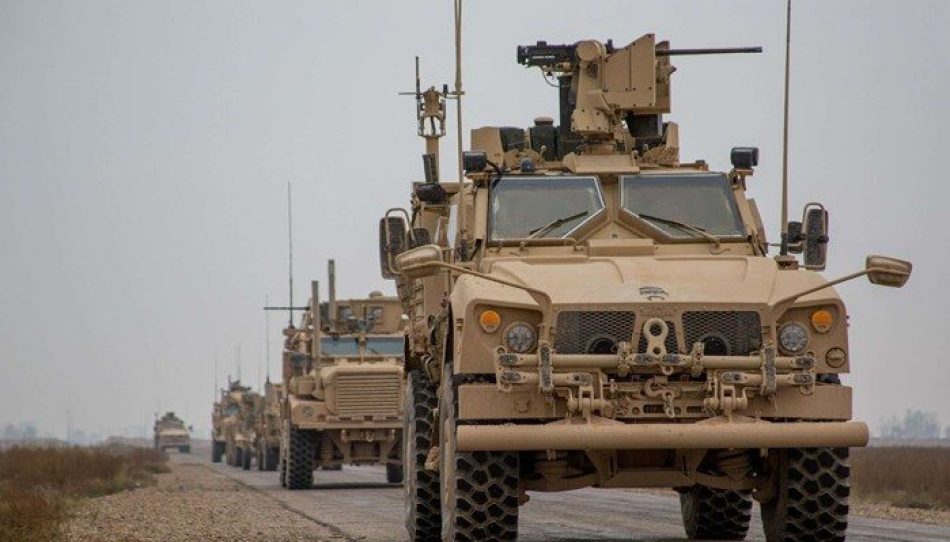 Siria: Convoy militar de EE.UU. sale hacia Irak atravesando cruces ilegales