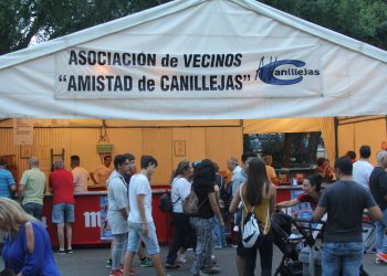 Indignación de las asociaciones vecinales de San Blas-Canillejas con la Junta por ser el único distrito sin fiestas patronales en Madrid