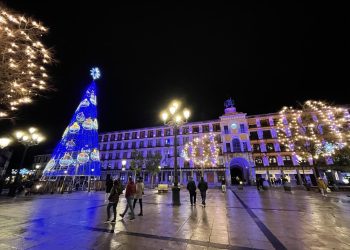 «25 de noviembre de 2022 en Toledo: ¿Día Internacional de la Eliminación de la Violencia contra las Mujeres o Día de las Luces de Navidad?»