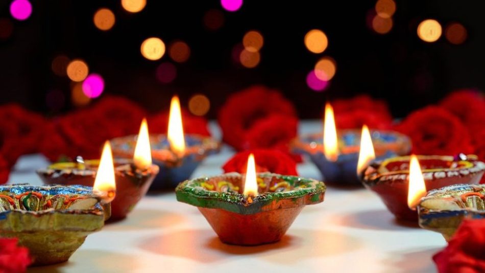 India celebra el Festival Diwali, su mayor fiesta del año