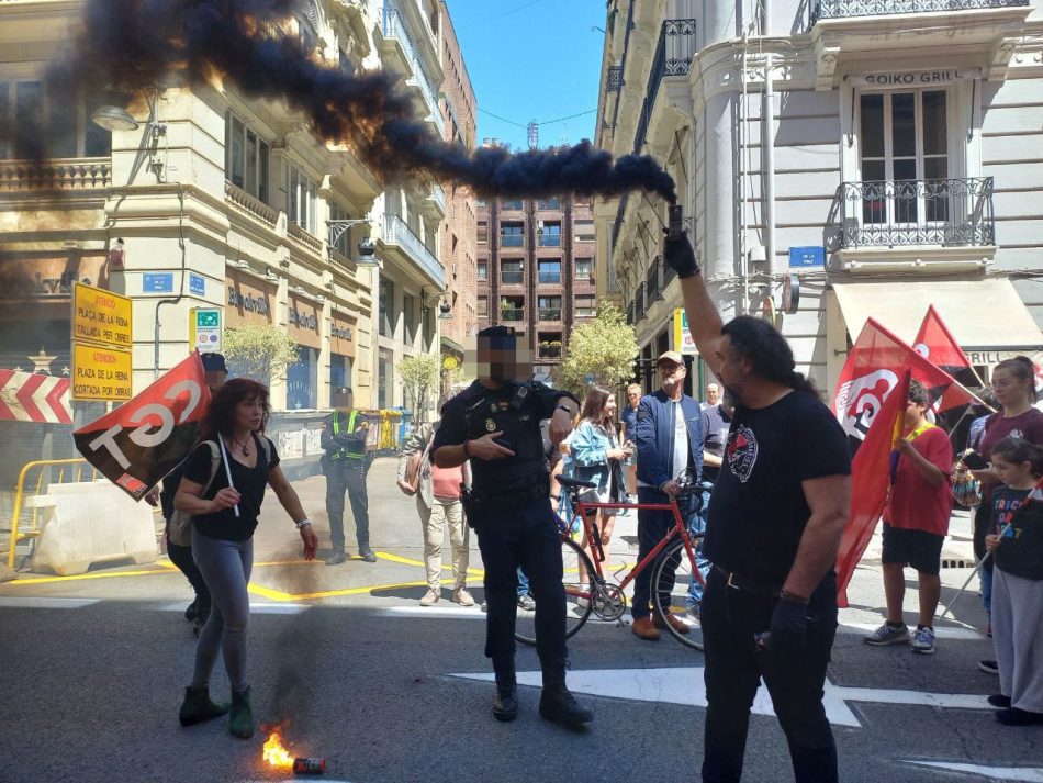 Archivan el expediente sancionador contra las 3 afiliadas de CGT por la manifestación del 1º de Mayo en Valencia