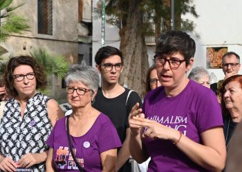 Unides Podem-Esquerra Unida registra en Les Corts la regulación de las viviendas colaborativas