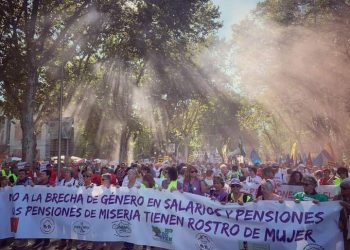 No permitiremos que arruinéis el sistema de pensiones y los derechos públicos