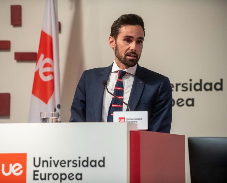 Enrique Santiago respalda en el Congreso que aumente la inversión para “combatir a las mafias” y que no queden en libertad como el reciente caso de la mafia rusa relacionada con el PP en Valencia