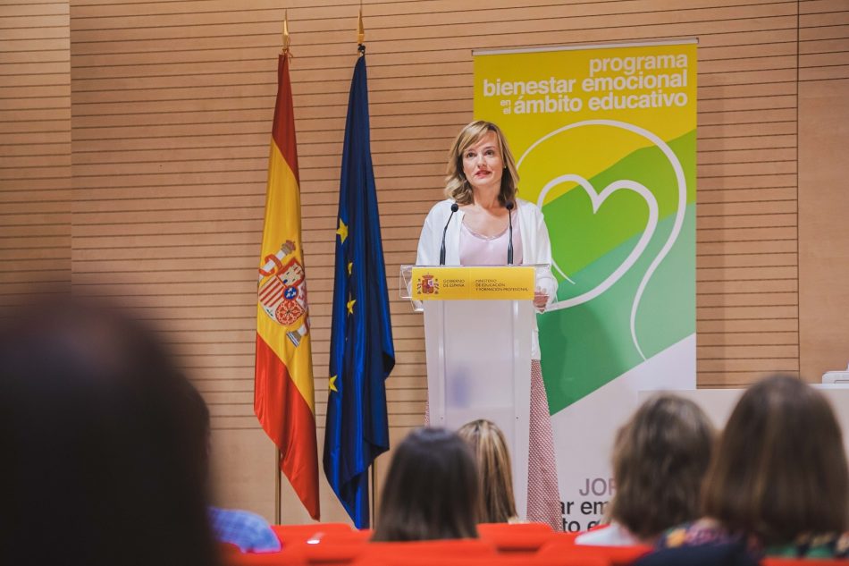 Pilar Alegría: «La tarea educativa es indisociable del bienestar emocional»