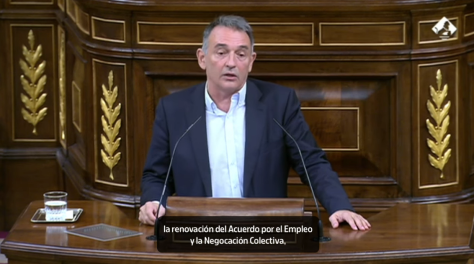 Enrique Santiago advierte que “la derecha solo está preocupada por beneficiar a los más ricos” y tacha de “falso y ofensivo que la patronal culpe a los salarios de una segunda ronda de inflación”