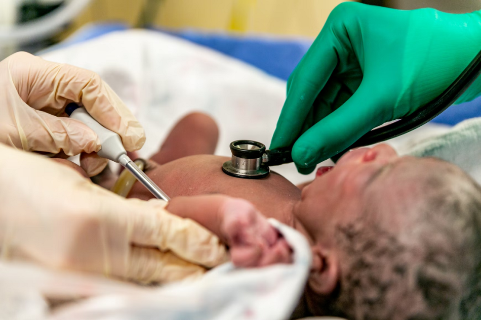 Las negligencias médicas más comunes durante el parto