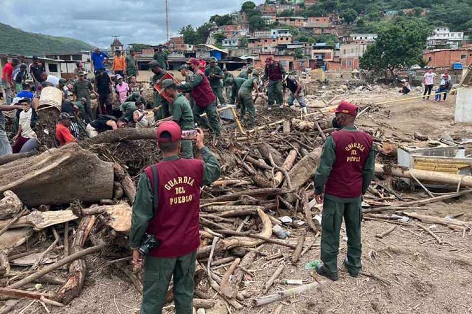 Prosiguen las tareas de rescate y reconstrucción de Las Tejerías en Venezuela