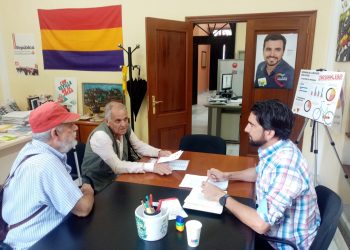 Ismael Sánchez pide al alcalde de Sevilla que «se tome en serio» los problemas del barrio de Su Eminencia