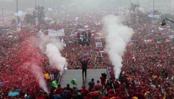 Chávez bajo la lluvia: 10 años del cierre de campaña de 2012