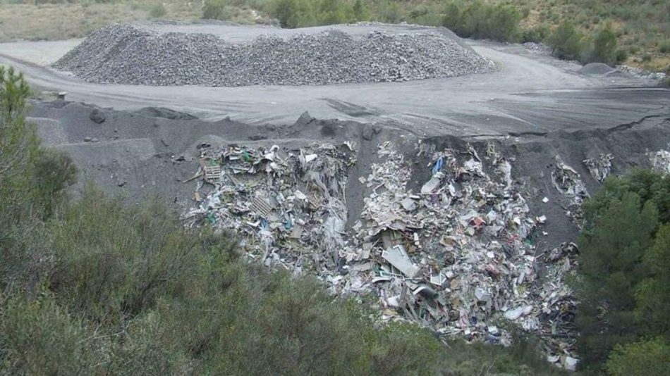 Vara líquida a precio de saldo Extremadura si acepta el gran vertedero de Salvatierra de los Barros