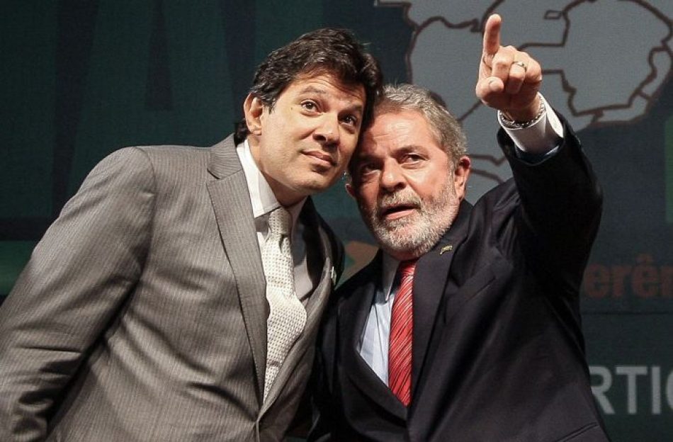 Lula participa en un acto en defensa de la democracia en Brasil