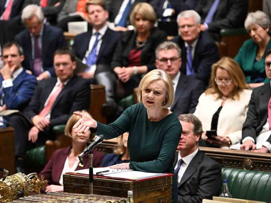 Parlamento británico analizará petición para adelantar elecciones