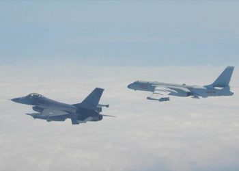 Saltan alarmas: China envía 46 aviones y 4 buques cerca de Taiwán