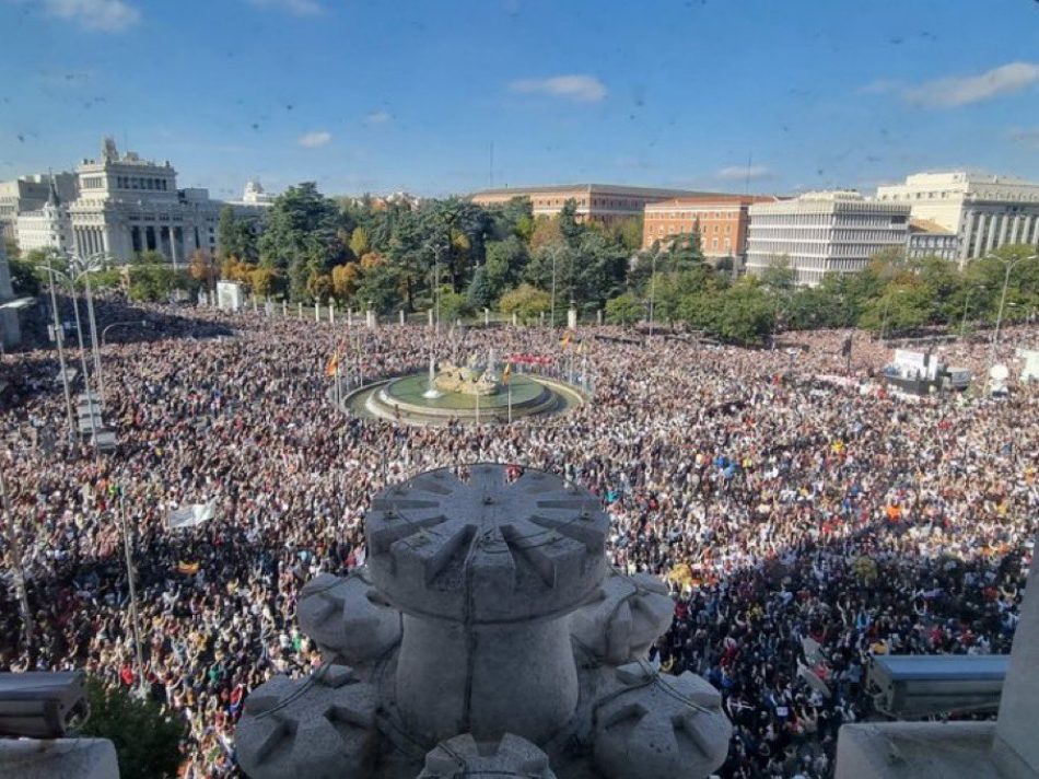 Éxito masivo de la movilización por la Atención Primaria en Madrid