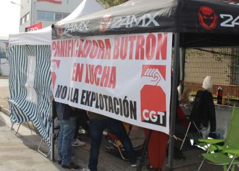 <strong>El PCA Cádiz reivindica la readmisión de las personas despedidas en la Panificadora Butrón S.L. (Chiclana) por motivos sindicales</strong>