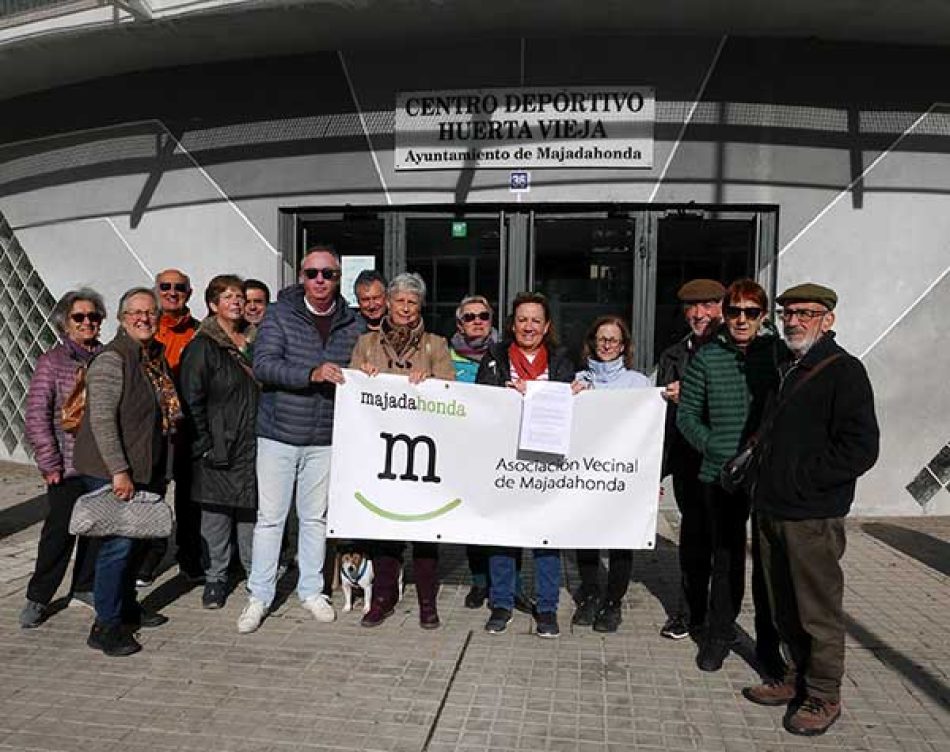 La Asociación Vecinal de Majadahonda denuncia ante la Fiscalía Anticorrupción la decisión municipal de derribar la piscina Huerta Vieja