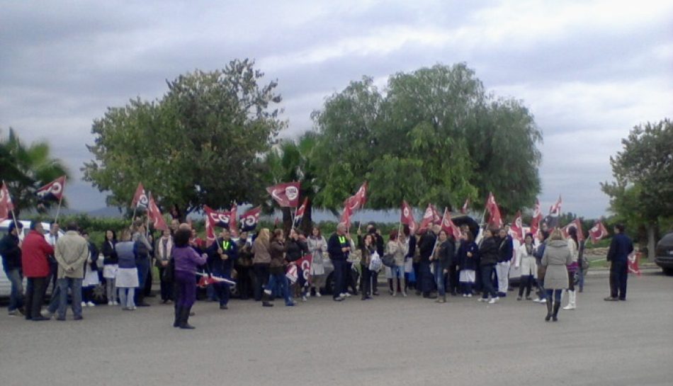 Las trabajadoras de Autoliv BKI se movilizan en contra de la flexibilidad no compensada