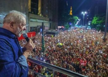Presidente electo Lula da Silva asegura que Brasil ha vuelto al mundo