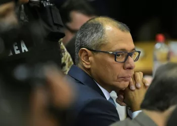 El exvicepresidente de Ecuador Jorge Glas a la espera de la decisión de los tribunales sobre su libertad