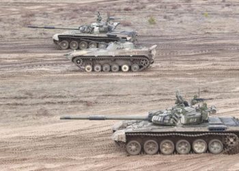 Bielorrusia traslada equipos militares cerca de la frontera ucraniana