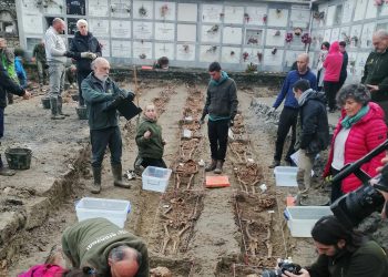 El Gobierno Vasco trabaja para tratar de identificar a 53 nuevas víctimas de la prisión franquista localizadas en el cementerio de Orduña