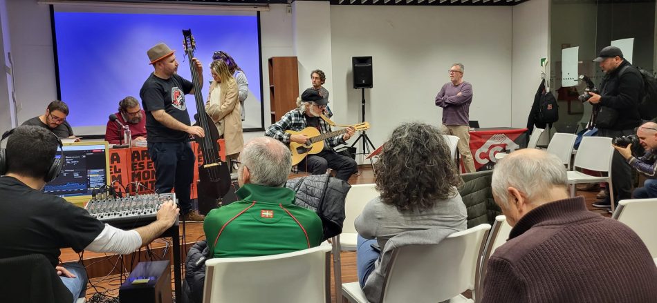 Novelas gráficas y música para cerrar las XXIV Jornadas libertarias de CGT València