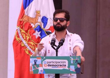 Boric insta a llegar a un acuerdo parlamentario para iniciar un nuevo proceso constituyente