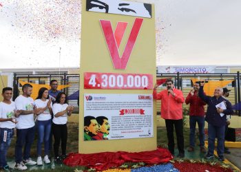 Presidente Maduro devela hito 4 millones 300 mil de la Gran Misión Vivienda Venezuela (GMVV)