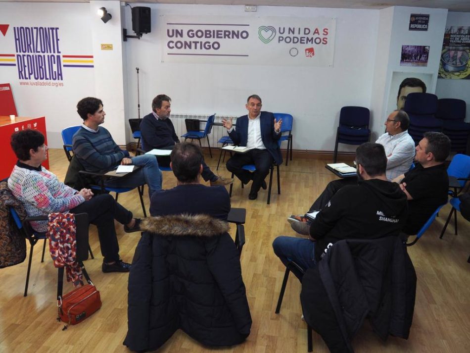 Enrique Santiago denuncia desde Valladolid la “muy importante dejadez de responsabilidades en materia de industria” del PP y Vox en Castilla y León