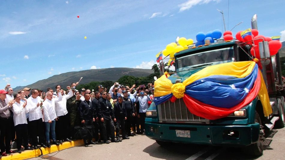 Venezuela y Colombia firman plan operativo para reactivar transporte