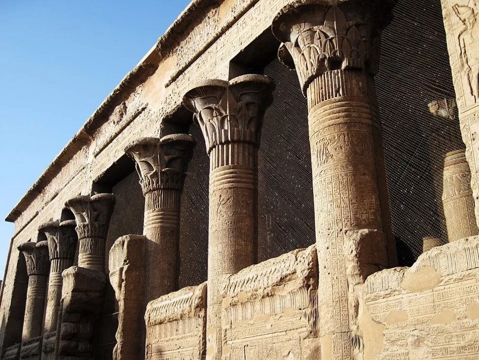 Anuncian nuevos descubrimientos en un templo del Antiguo Egipto