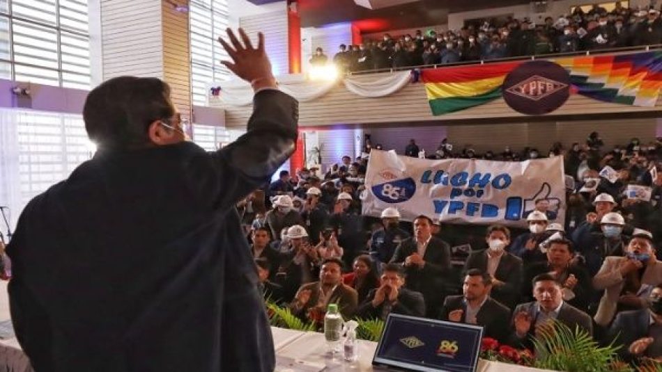 Presidente boliviano insta a defender recursos hidrocarburíferos