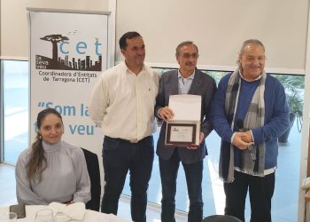 FACUA Catalunya, reconocida por su labor en educación y defensa de los consumidores por parte de la CET