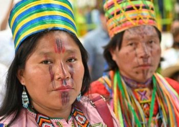 Gobierno y ELN pactan retorno de indígenas desplazados y se viene la reforma agraria
