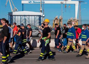 Los sindicatos del metal de la CGT convocan concentración ante la CEOE como protesta de la situación de las trabajadoras del sector