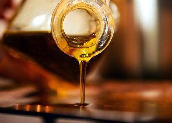 El aceite de oliva virgen extra, garantía de salud
