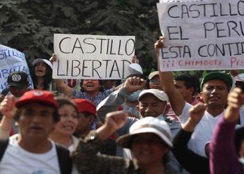 Movimientos sociales convocan a gran marcha nacional en Perú